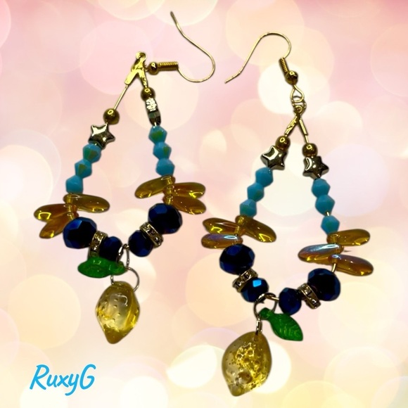 585. Gold and Blue Beaded Lemon 🍋 Earrings - Picture 6 of 6